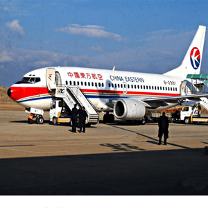 上海虹桥航空运输航空快运业稳步发展的原因是什么？